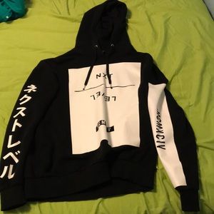 black and white h&m hoodie